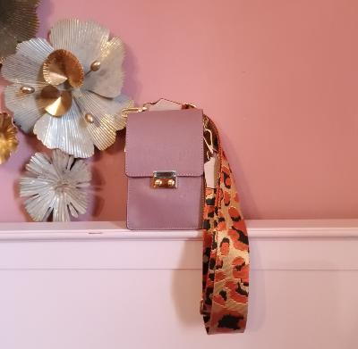 Sac pochette en cuir - Mona - Rose