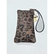 Pochette en cuir motif animalier