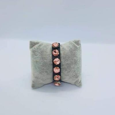 Bracelet en cuir et strass rose 